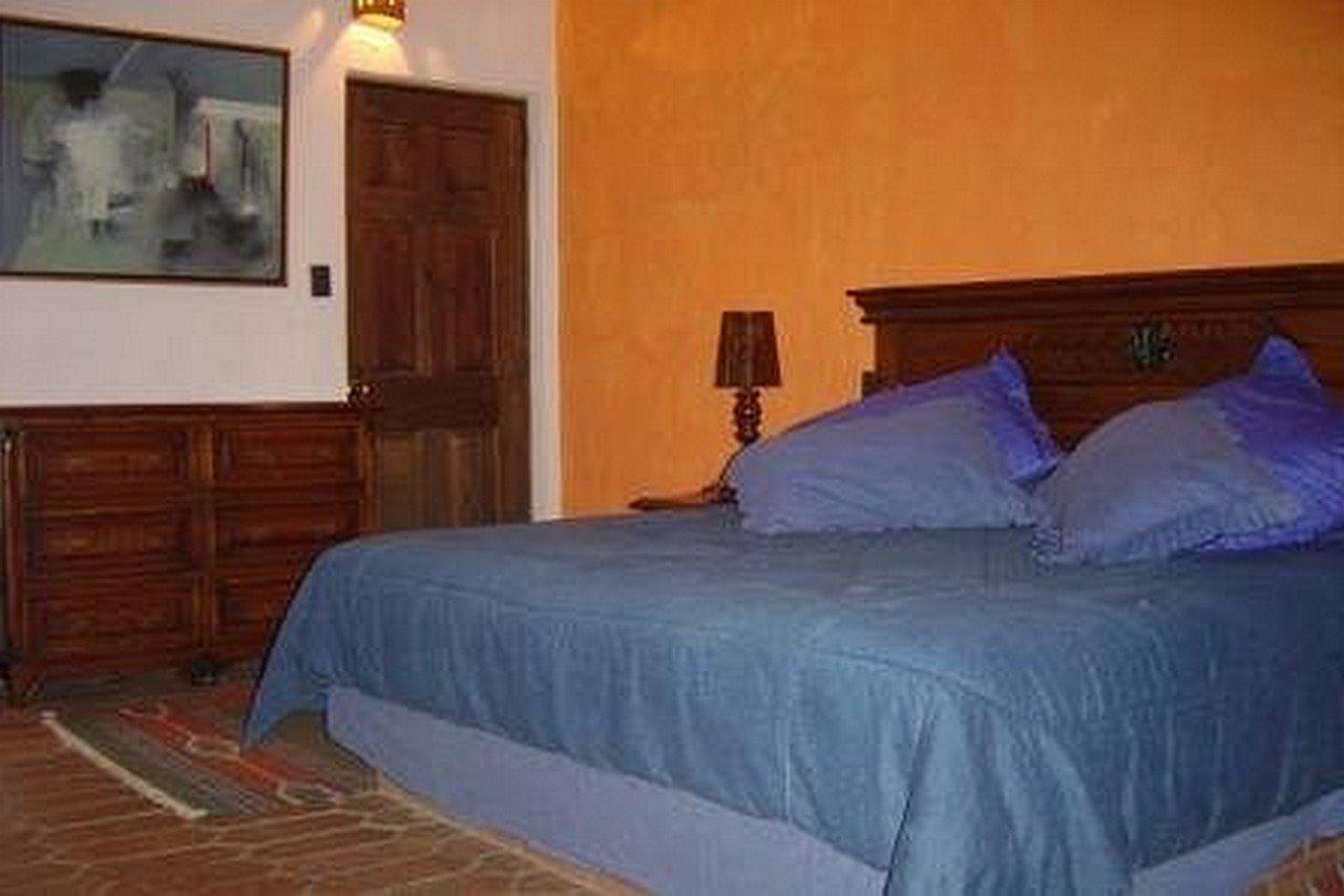 Lago Sol Hotel & Suites Tzintzuntzán Kamer foto