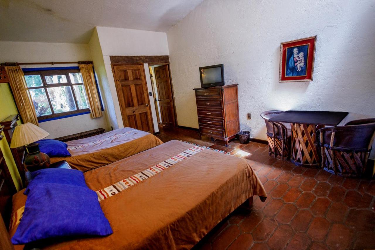 Lago Sol Hotel & Suites Tzintzuntzán Buitenkant foto