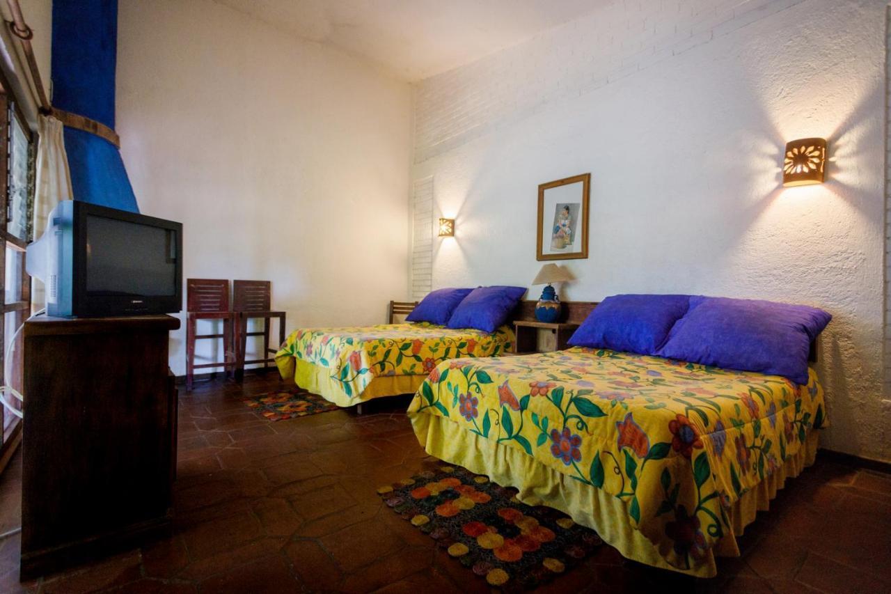 Lago Sol Hotel & Suites Tzintzuntzán Buitenkant foto