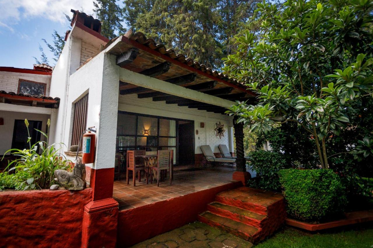 Lago Sol Hotel & Suites Tzintzuntzán Buitenkant foto