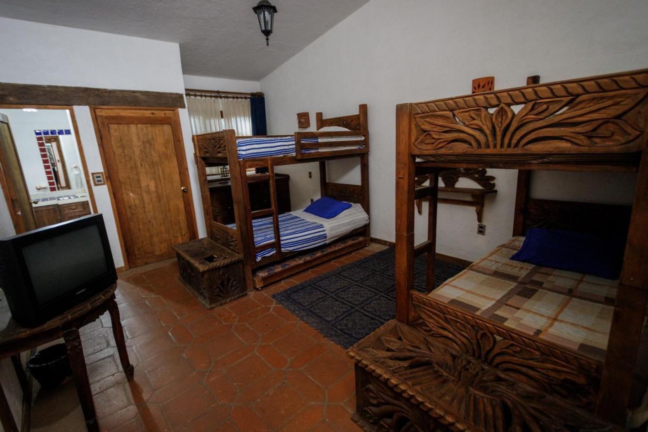 Lago Sol Hotel & Suites Tzintzuntzán Buitenkant foto